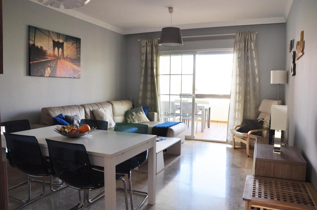 2201-Lovely 2 Bedrooms With Terrace And Pool มานิลบา ภายนอก รูปภาพ